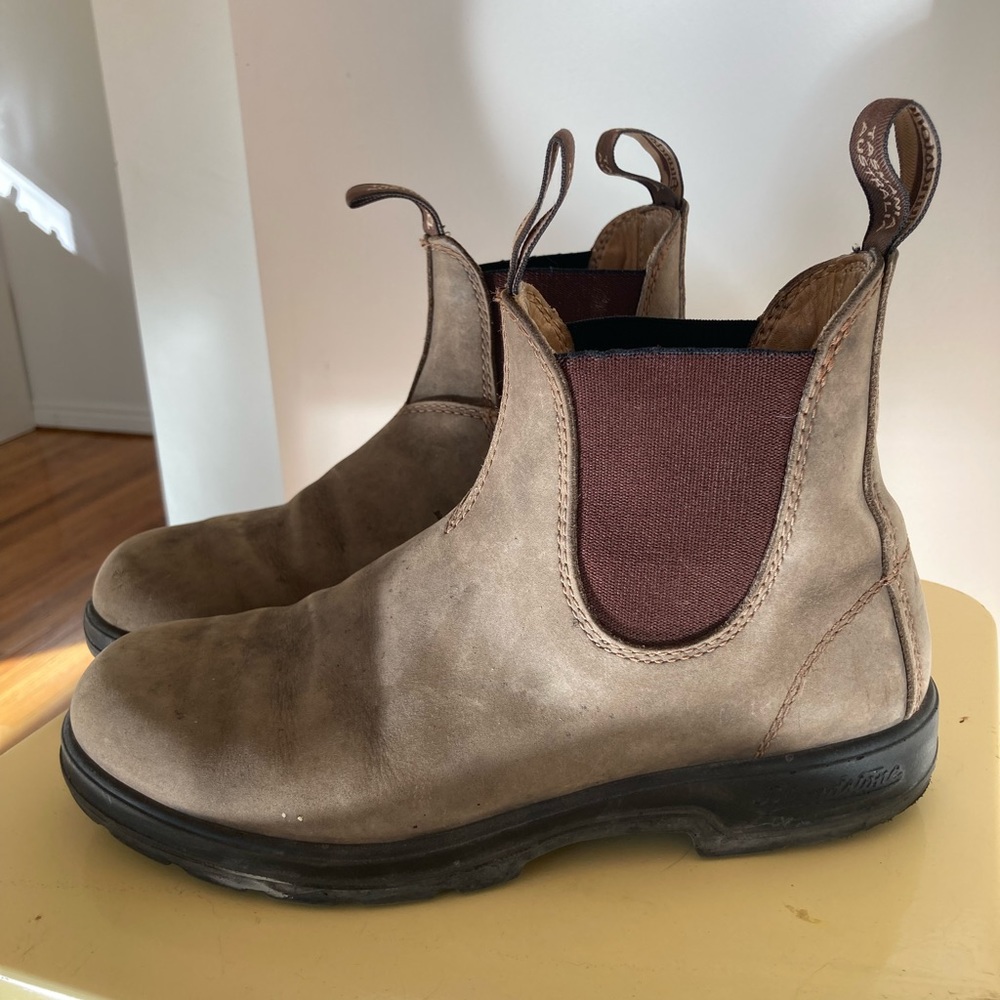 Blundstones Brown Chelsea Boot